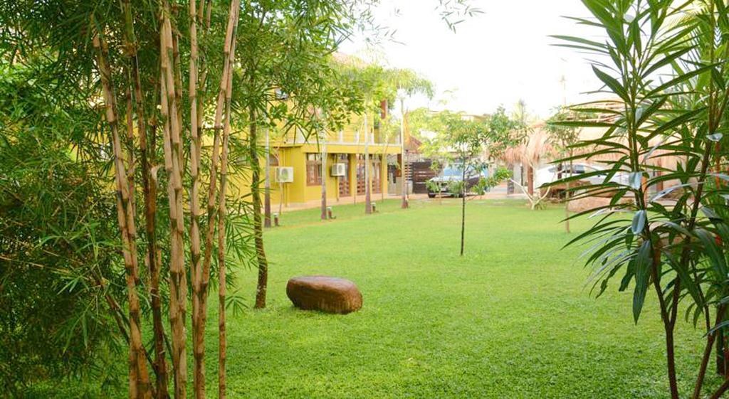 Inlak Garden Hotel Negombo Extérieur photo