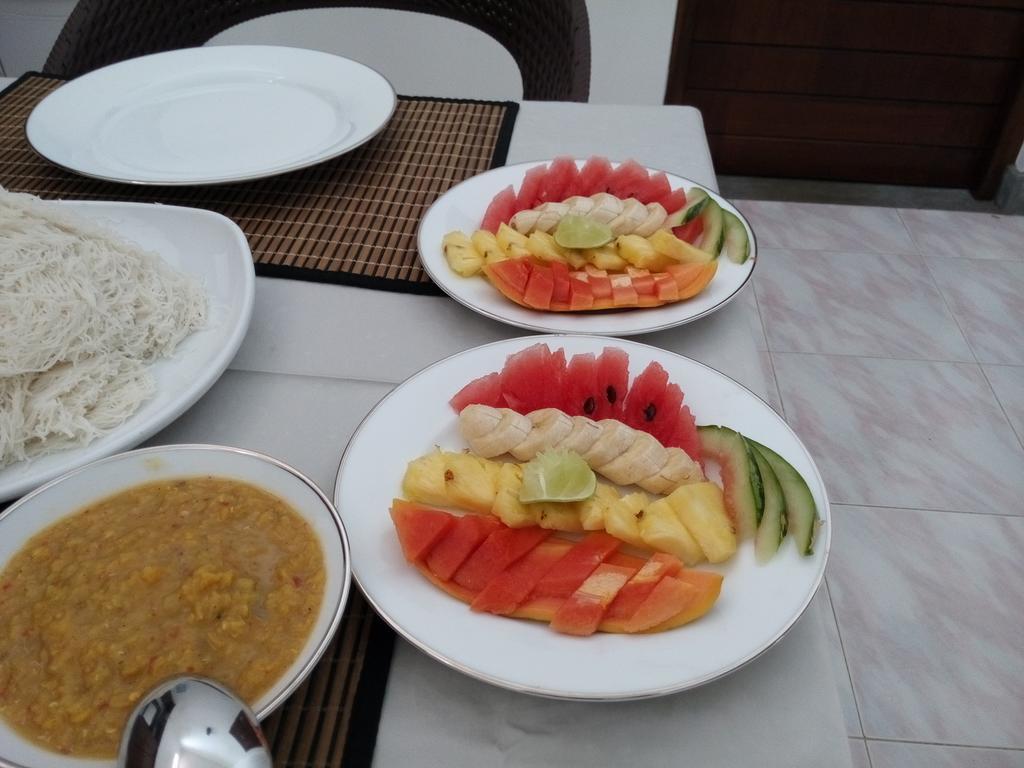 Inlak Garden Hotel Negombo Extérieur photo