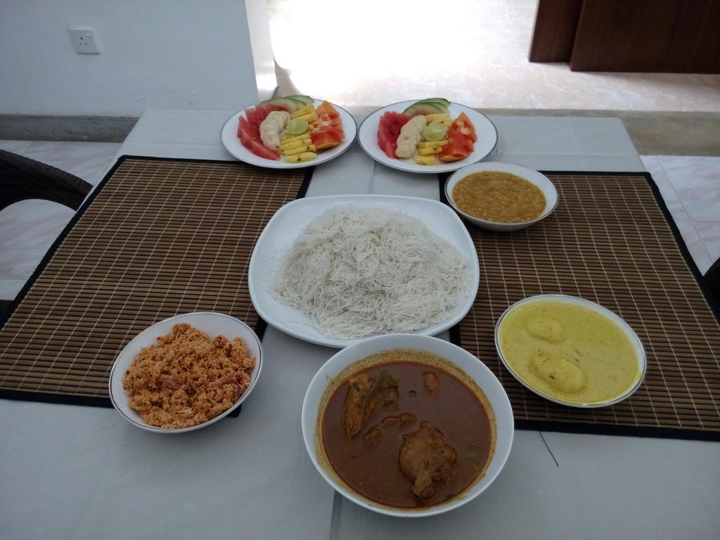 Inlak Garden Hotel Negombo Extérieur photo
